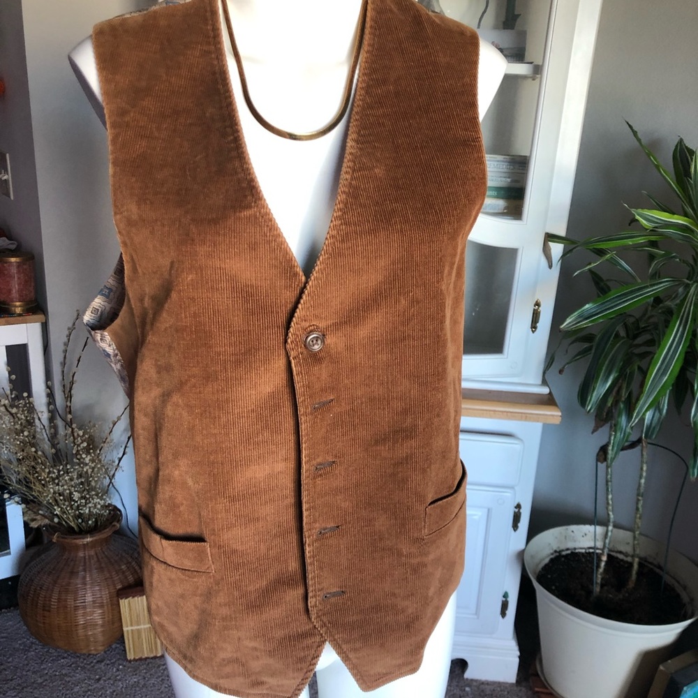 Corduroy patterned vest